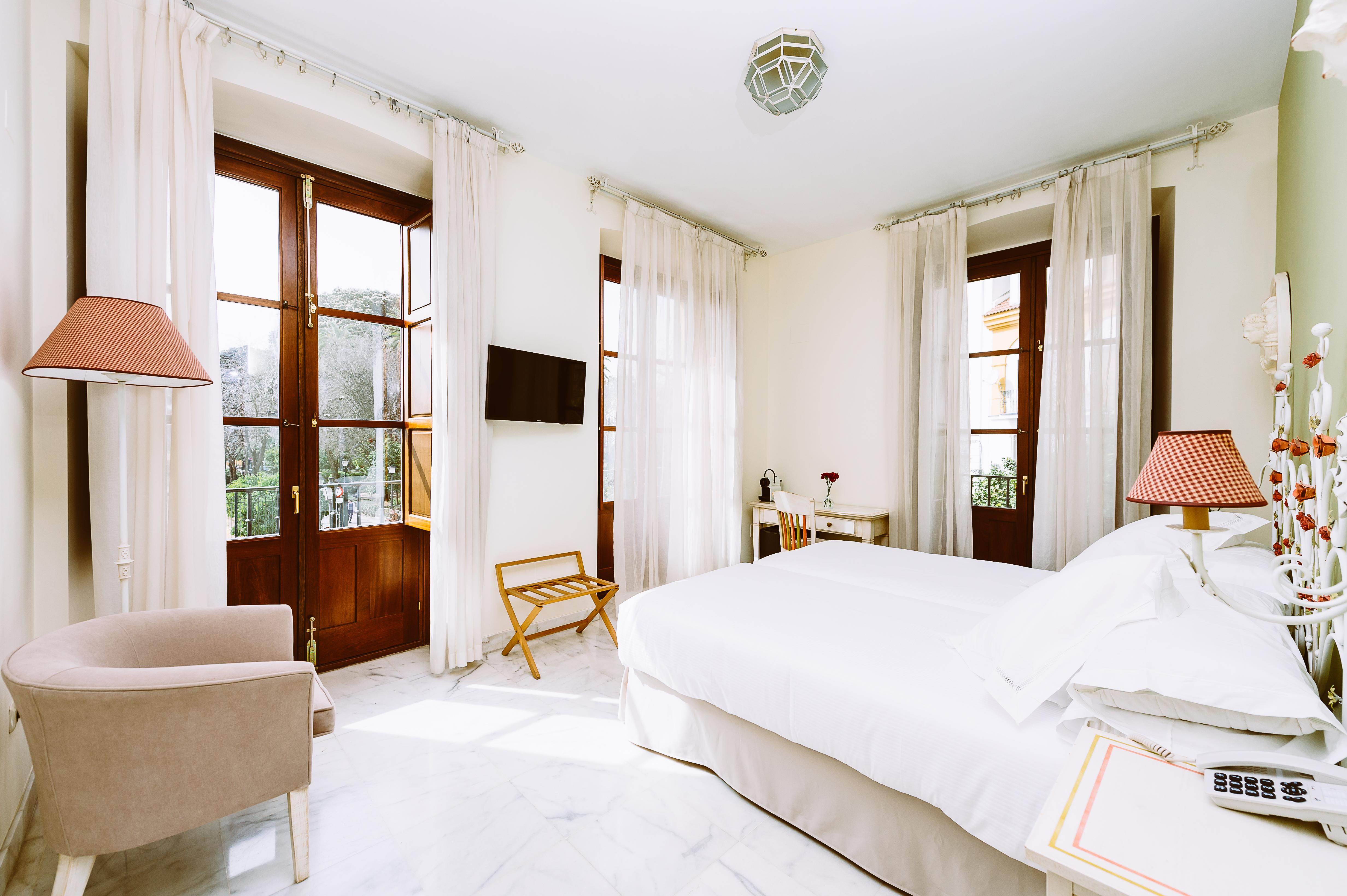 Basic Hotel Dona Manuela Seville Exterior photo