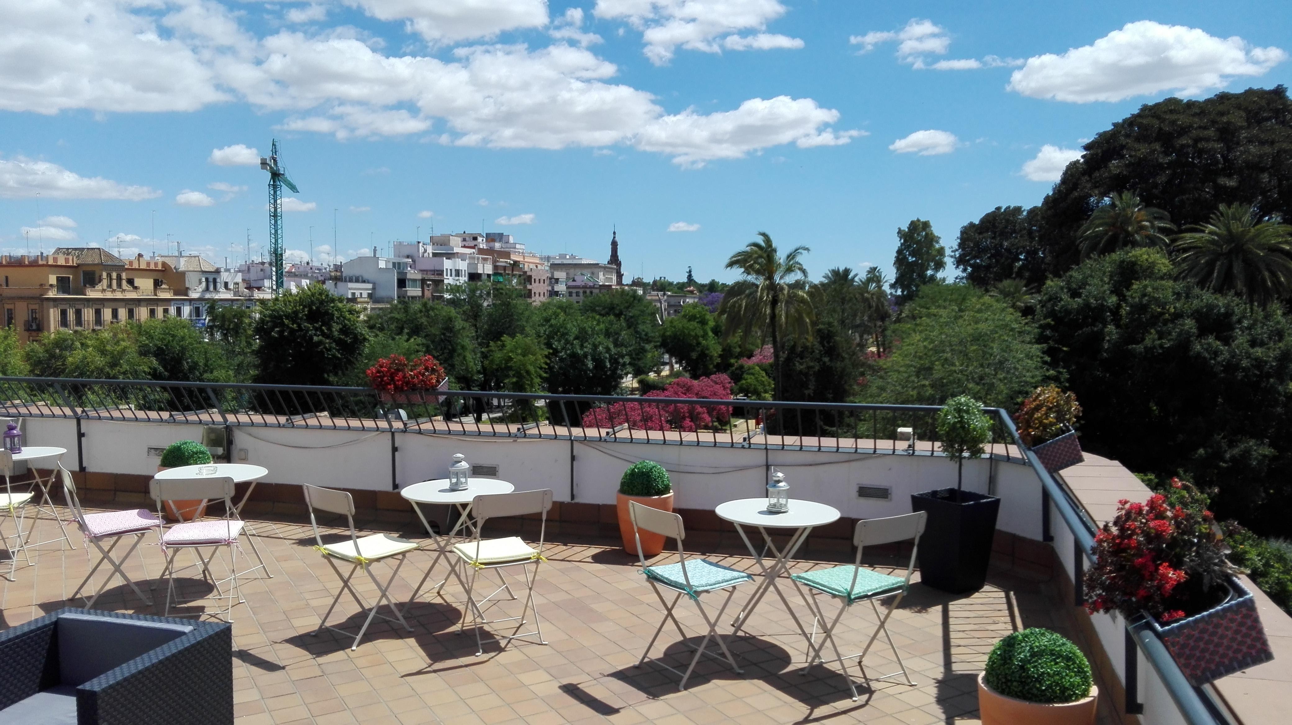 Basic Hotel Dona Manuela Seville Exterior photo
