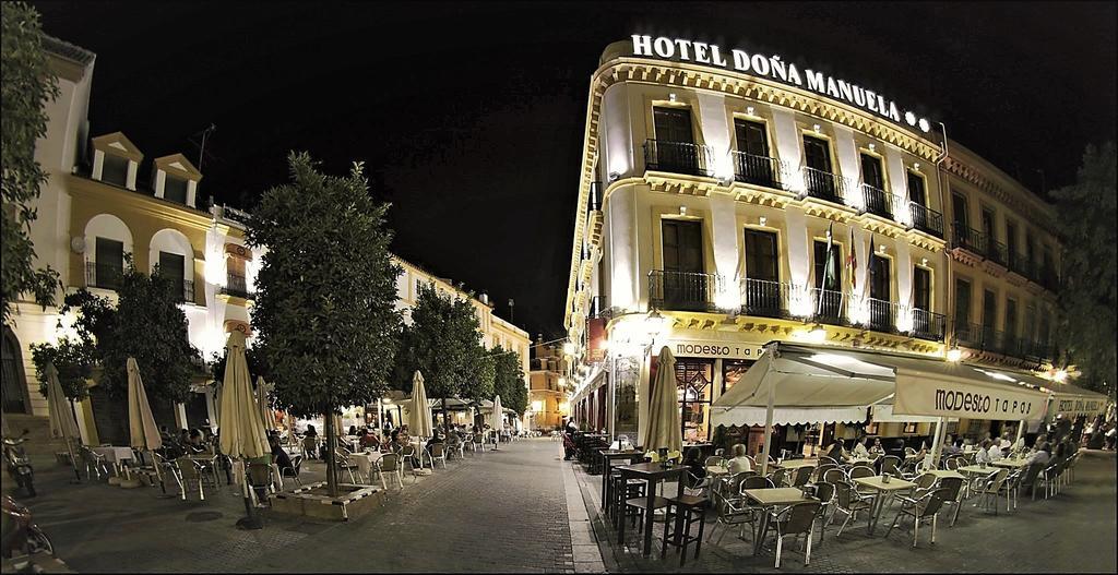 Basic Hotel Dona Manuela Seville Exterior photo